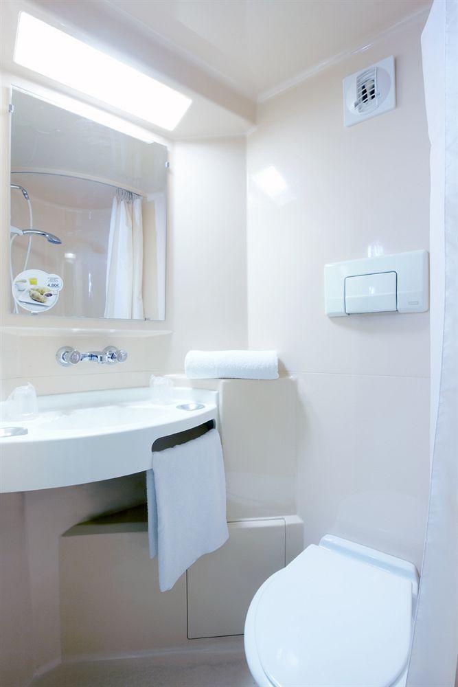 Premiere Classe Brest Gouesnou Aeroport Ngoại thất bức ảnh